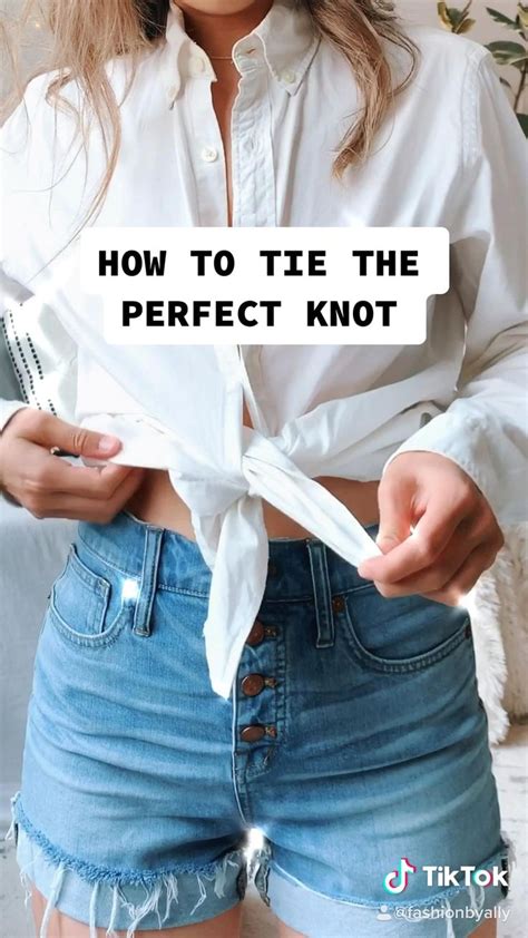 how to tie blouse knot in front.